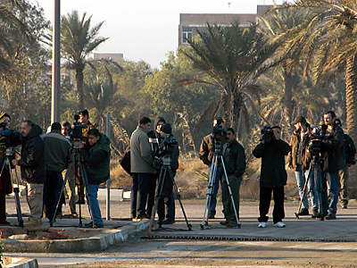 The image “http://www.iaea.org/NewsCenter/Focus/IaeaIraq/iraq_gallery/iraq_gallery09/images/0759w.jpg” cannot be displayed, because it contains errors.